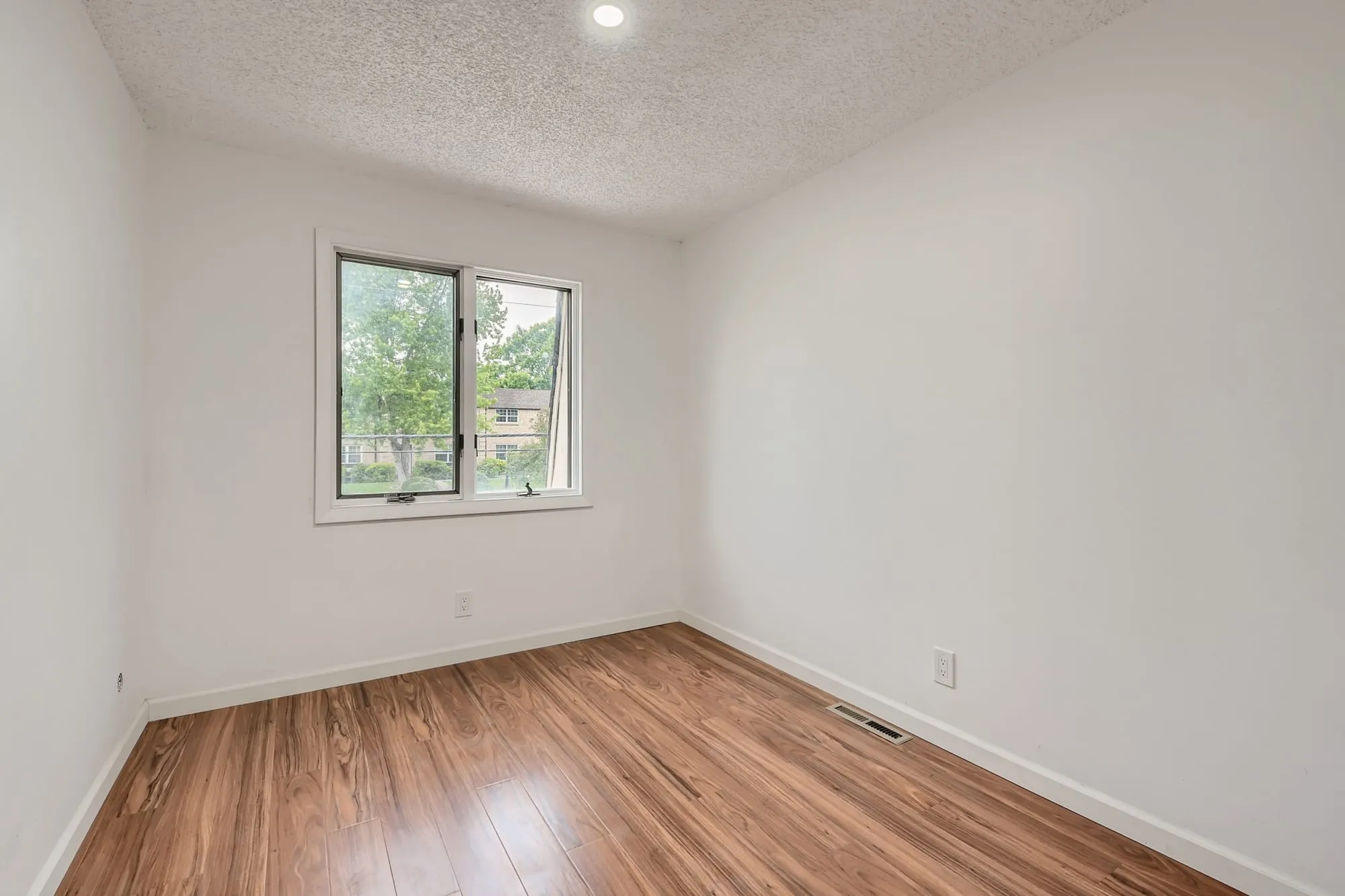 Littleton Residence, Littleton, Colorado — frame 9