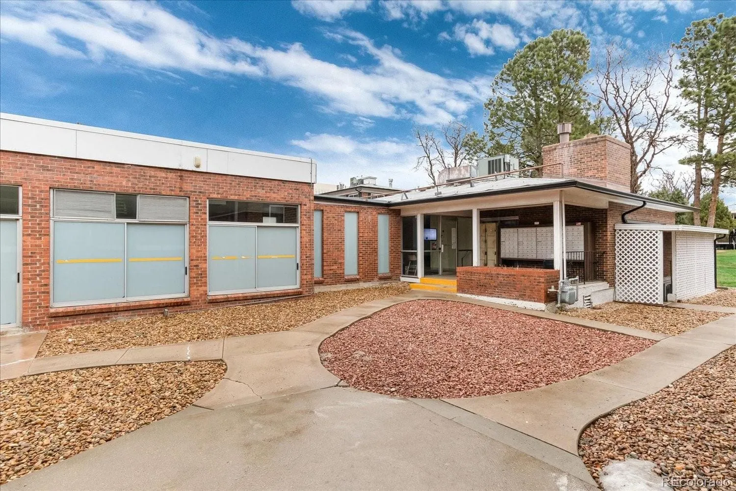 Garden Condominium, Denver, Colorado — frame 10