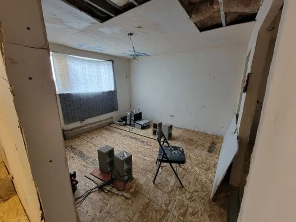 Gut Renovation mid-renovation, frame 18